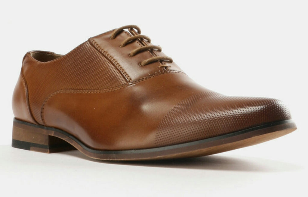 Lasered Toe Cap Lace Up Shoes - Tan Brown