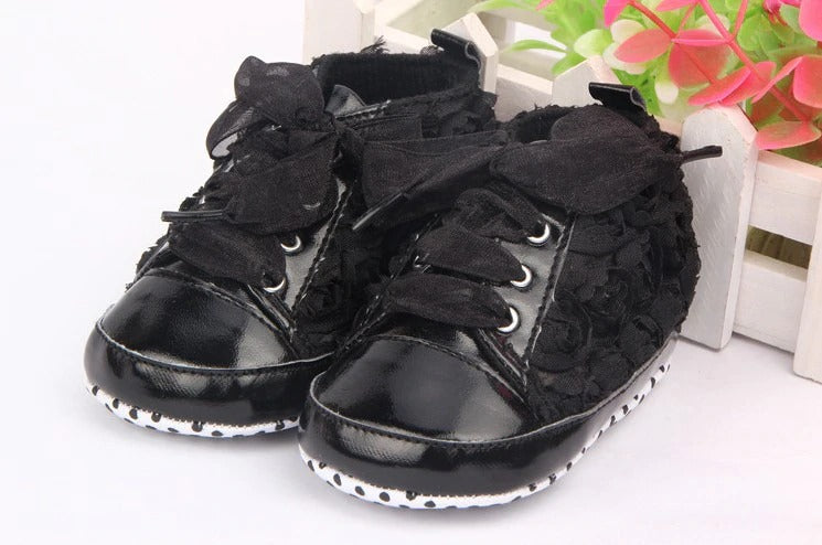 Infants Soft Soled Rose Lace Sneakers - Black